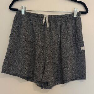 VUORI halo shorts - medium grey